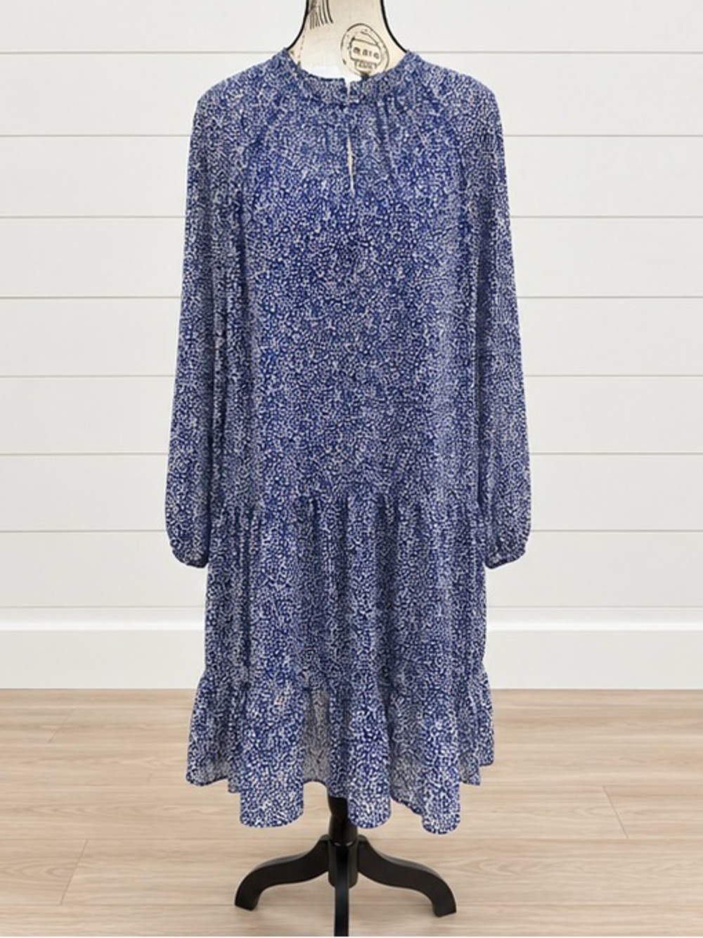 Banana Republic Blue White Animal Print Tiered Midi Dress Long Sleeve Like